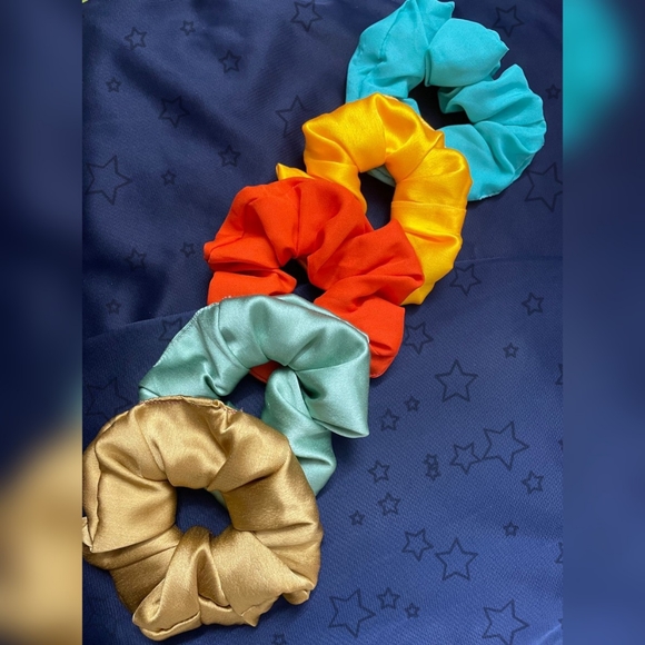 Scrunchies combo (Pack of 5) just at 499 only!!! - Picture 2 of 2